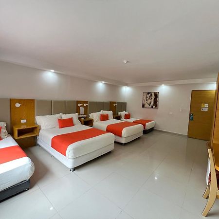 Hotel American Golf Barranquilla  Ngoại thất bức ảnh