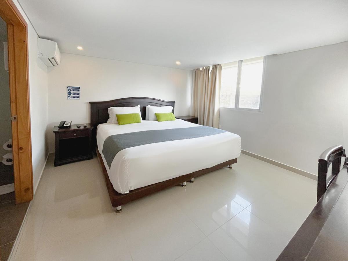 Hotel American Golf Barranquilla  Ngoại thất bức ảnh